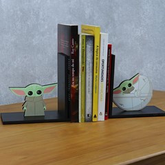 Aparador de Livros Baby Yoda