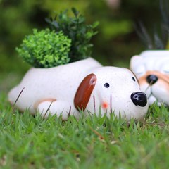 Cachepô de Porcelana Cachorro Marrom Deitado