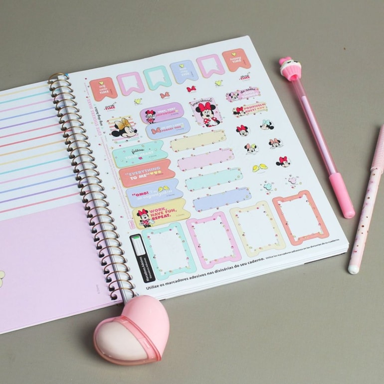 Caderno Colegial Minnie I'm So Busy Branco 80 Folhas