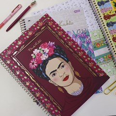 Caderno Universitário Frida Kahlo Moldura 80 Folhas