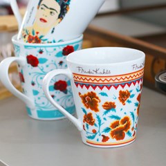 Caneca de Porcelana Frida Kahlo Floral Laranja