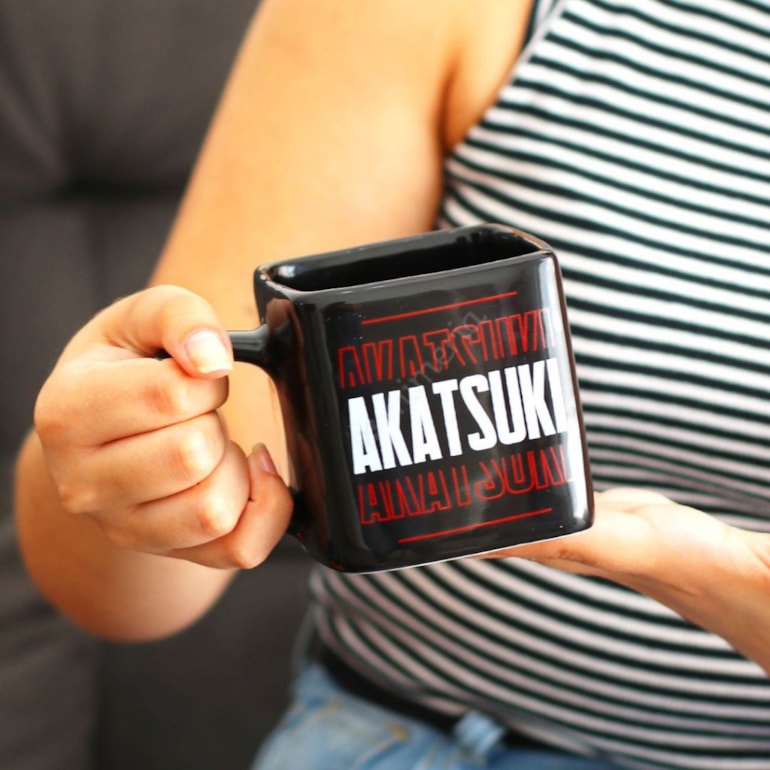 Caneca Quadrada Naruto Akatsuki