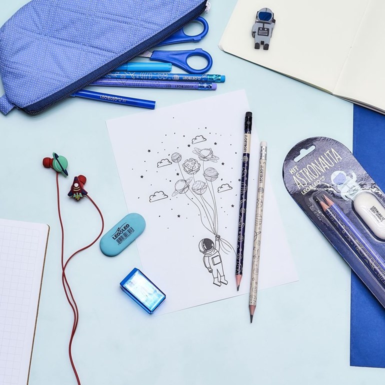 Kit Astronauta Azul com 2 lápis, Apontador, Borracha