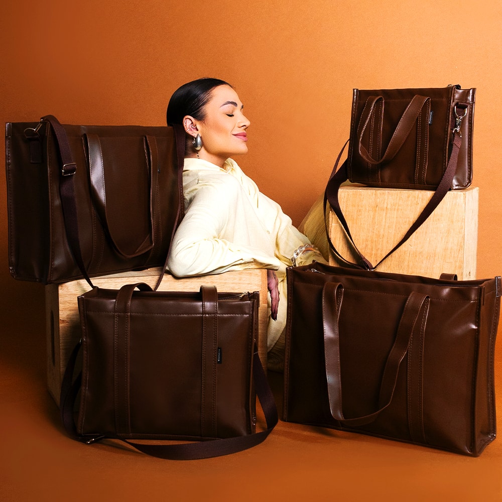 Kit Bolsa Tote Midi com Alça + Térmica Move Média Marrom Cacau