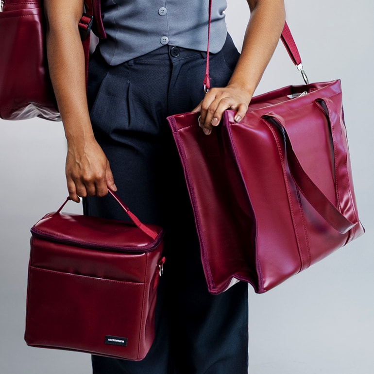 Kit Bolsa Tote Pro com Alça + Térmica Move Média Vermelho Cereja