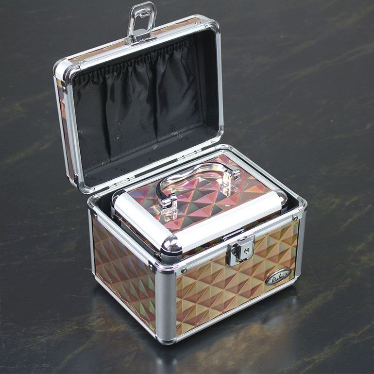 Kit com 3 Maletas de Maquiagem Cristal Bege Holográfico