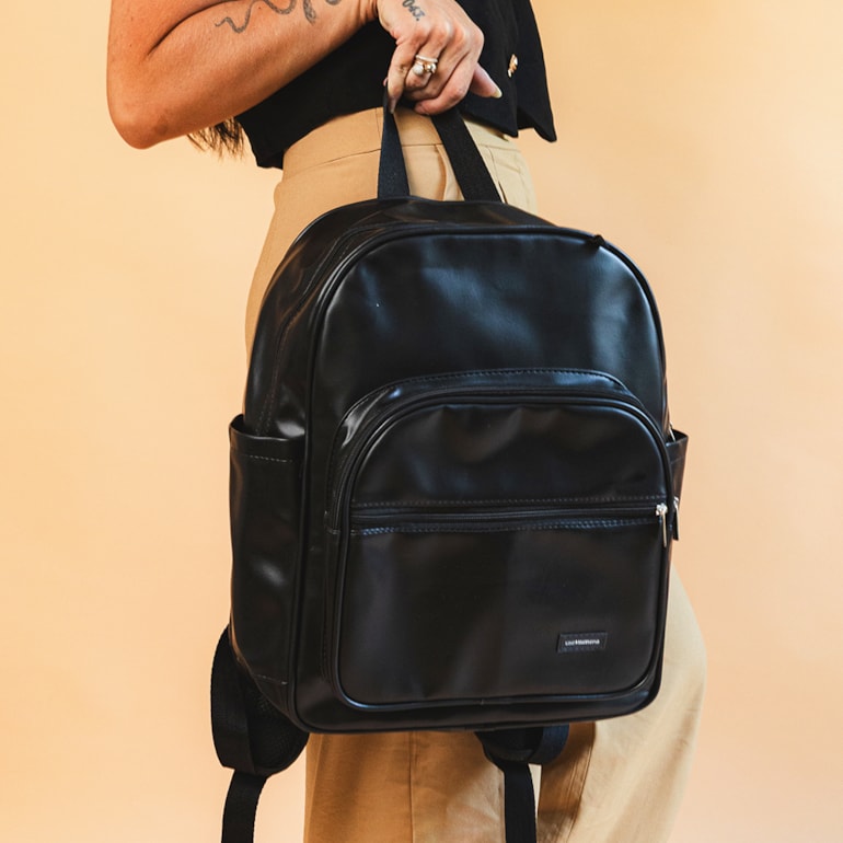 Kit Mochila Essential + Térmica Move Média Preta