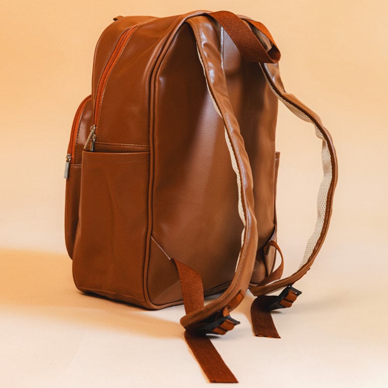 Kit Mochila Essential + Térmica Move Mini Caramelo