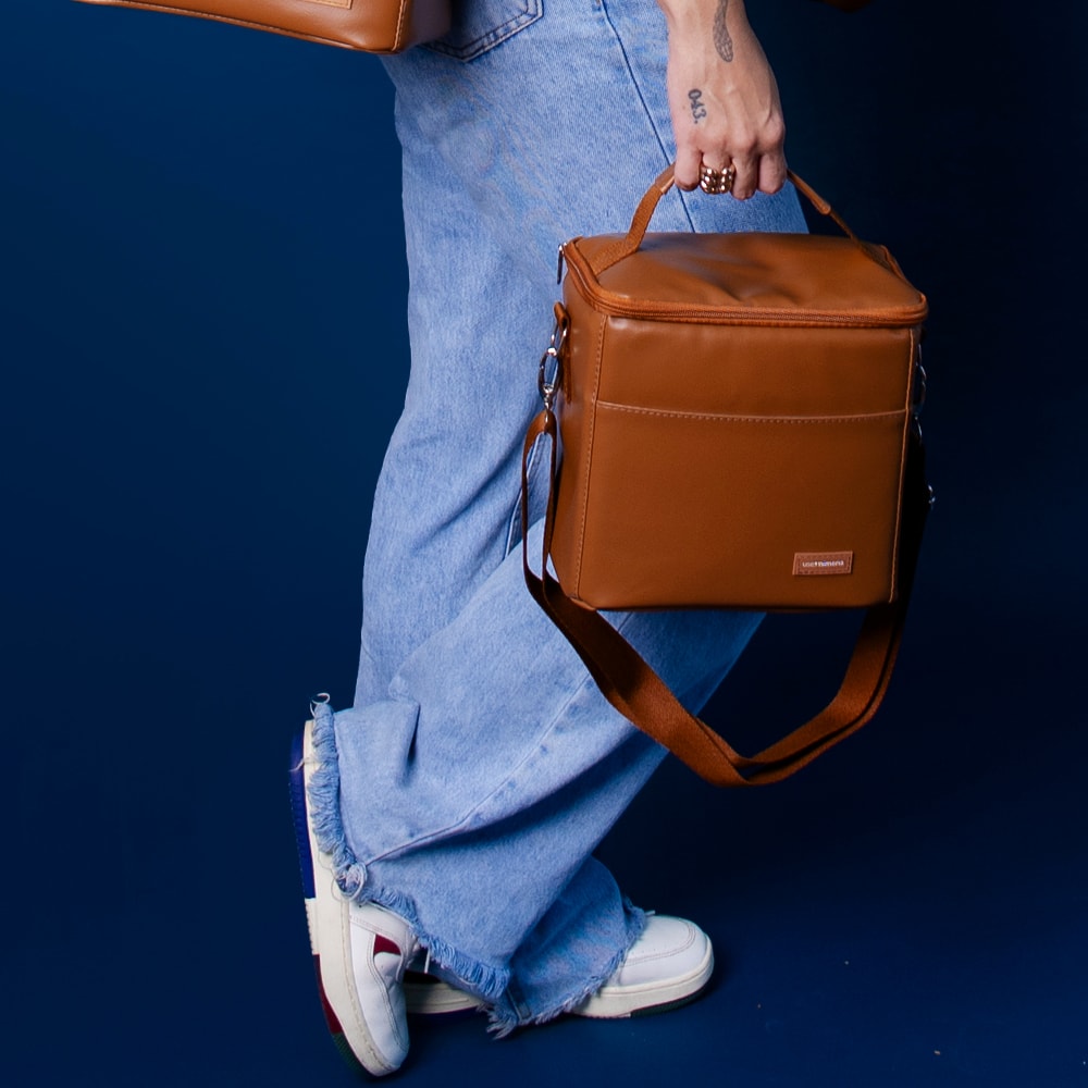 Kit Mochila Quadrada + Térmica Move Média Caramelo