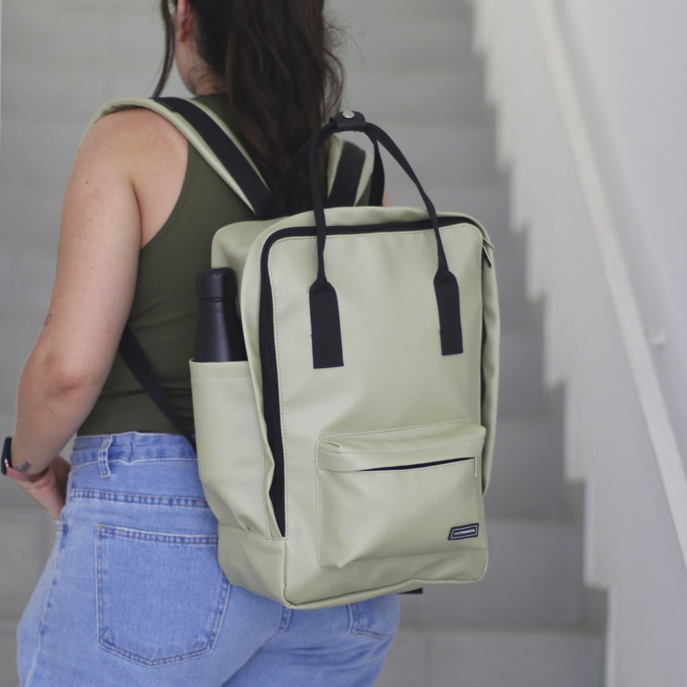 Mochila Quadrada Verde Pistache
