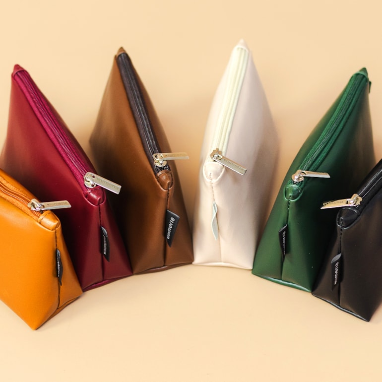Necessaire de Bolsa Marrom Cacau