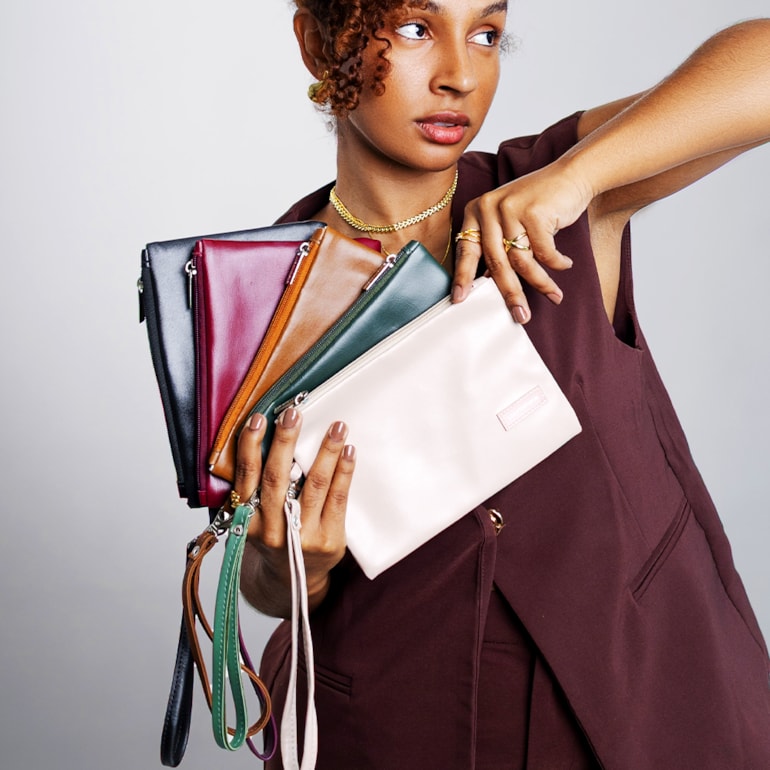 Necessaire Flat Preta
