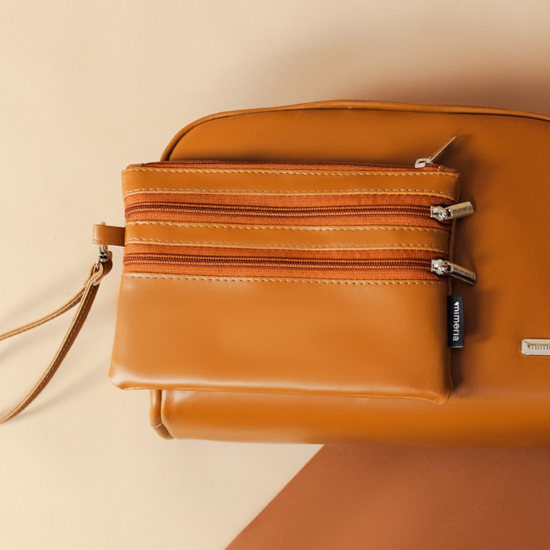 Necessaire Flat Tripla Caramelo