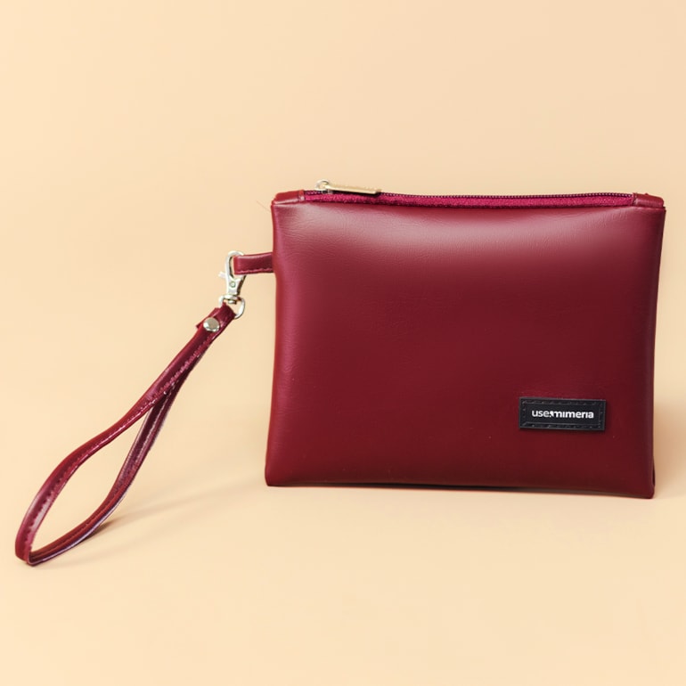 Necessaire Flat Vermelho Cereja