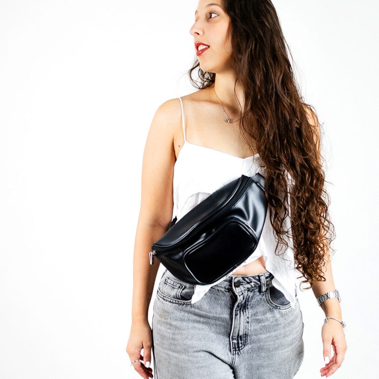 Pochete com Bolso Preta