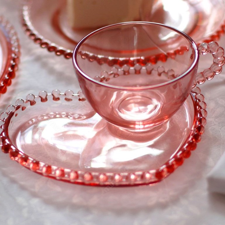 Xicara de Chá de Cristal de Chumbo com Prato Coração Pearl Rosa